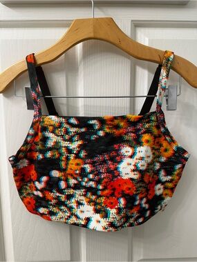 Floral Print Sports Bra - Black & Orange